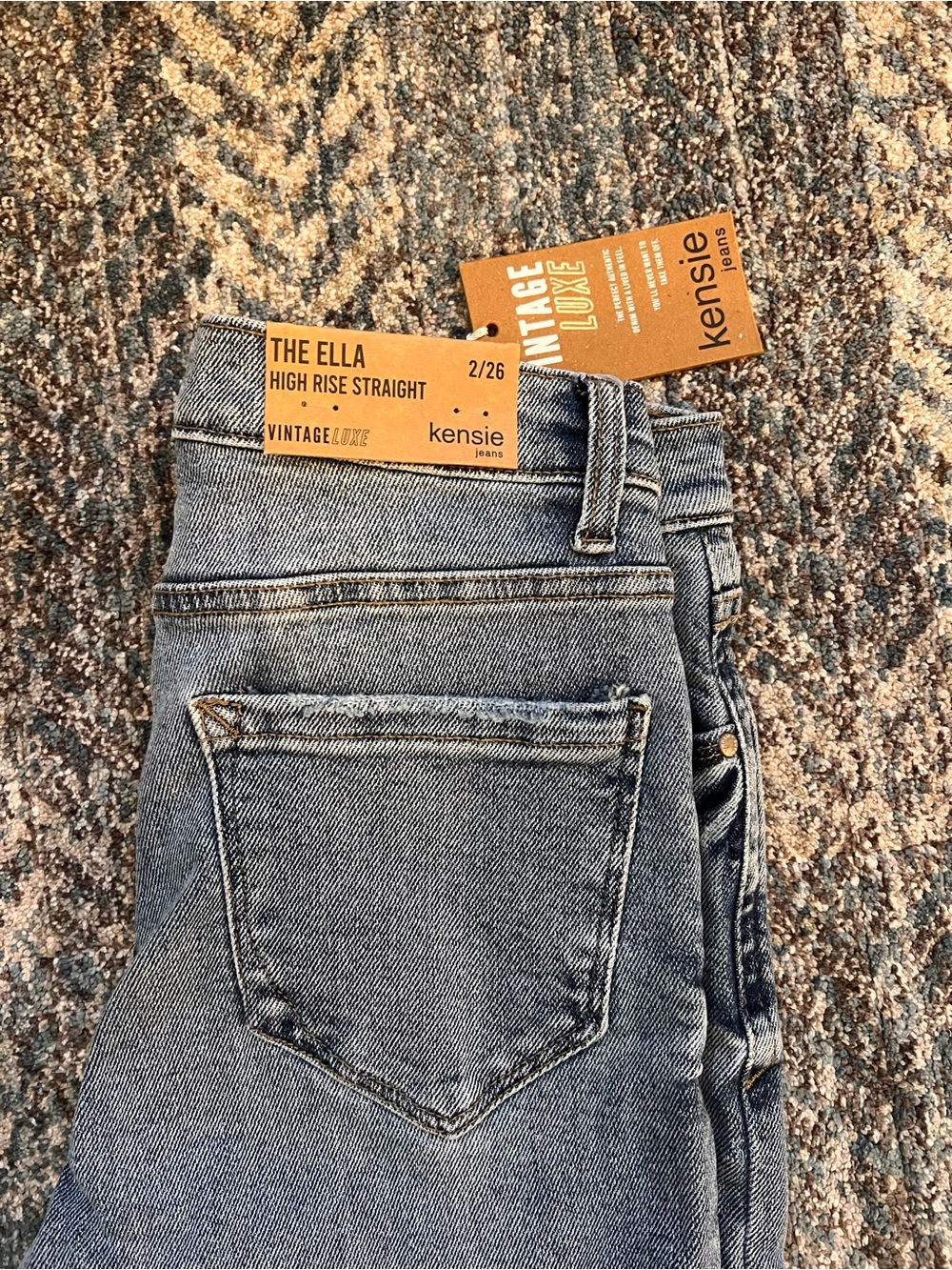 Kensie Light Wash Denim High-Rise Straight Jeans